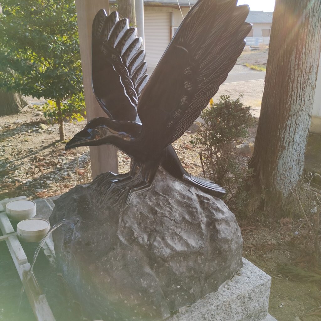 八咫烏の故郷、岡田鴨神社 ～鴨族が天皇家を『精神的に支配』した逆転劇